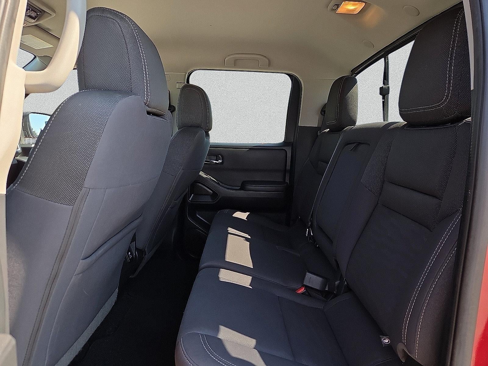 2022 Nissan Frontier Crew Cab SV 4x4