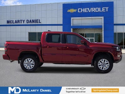 2022 Nissan Frontier Crew Cab SV 4x4