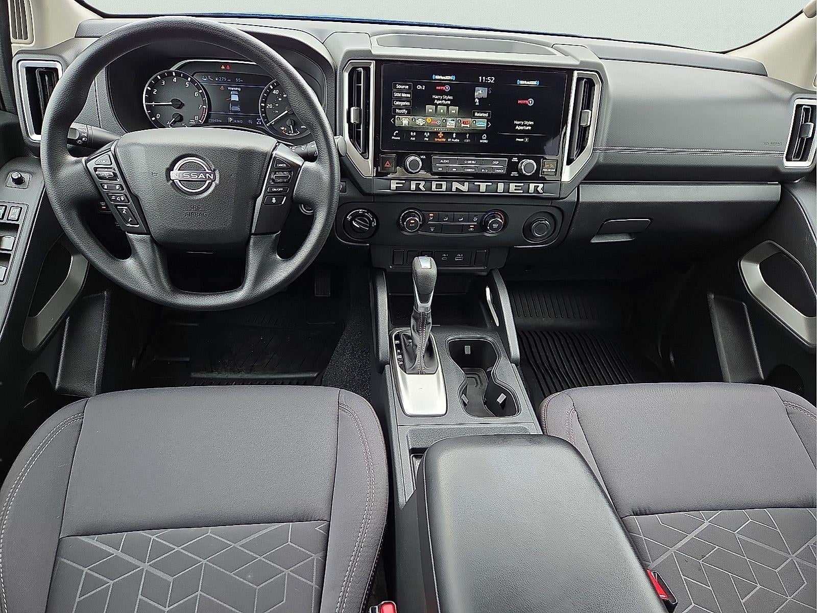 2025 Nissan Frontier Crew Cab SV 4x4