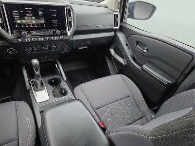 2025 Nissan Frontier Crew Cab SV 4x4