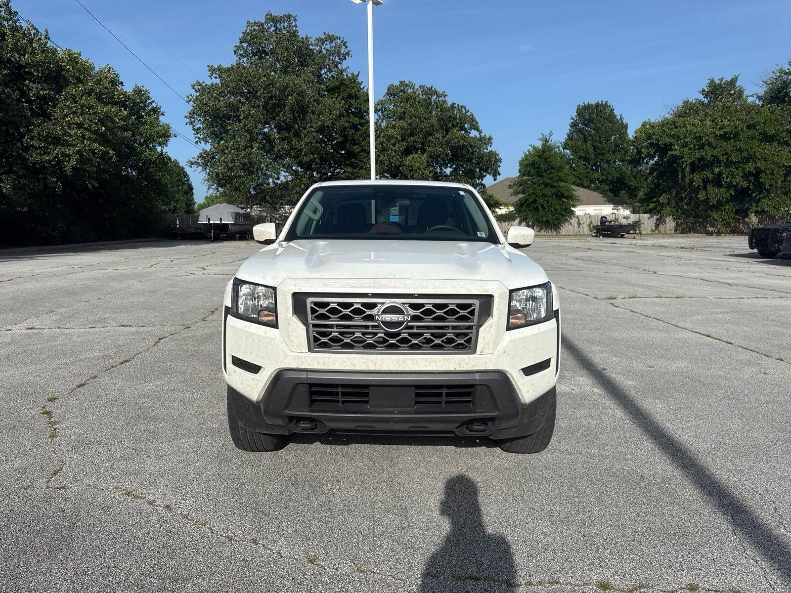 2022 Nissan Frontier Crew Cab SV 4x4