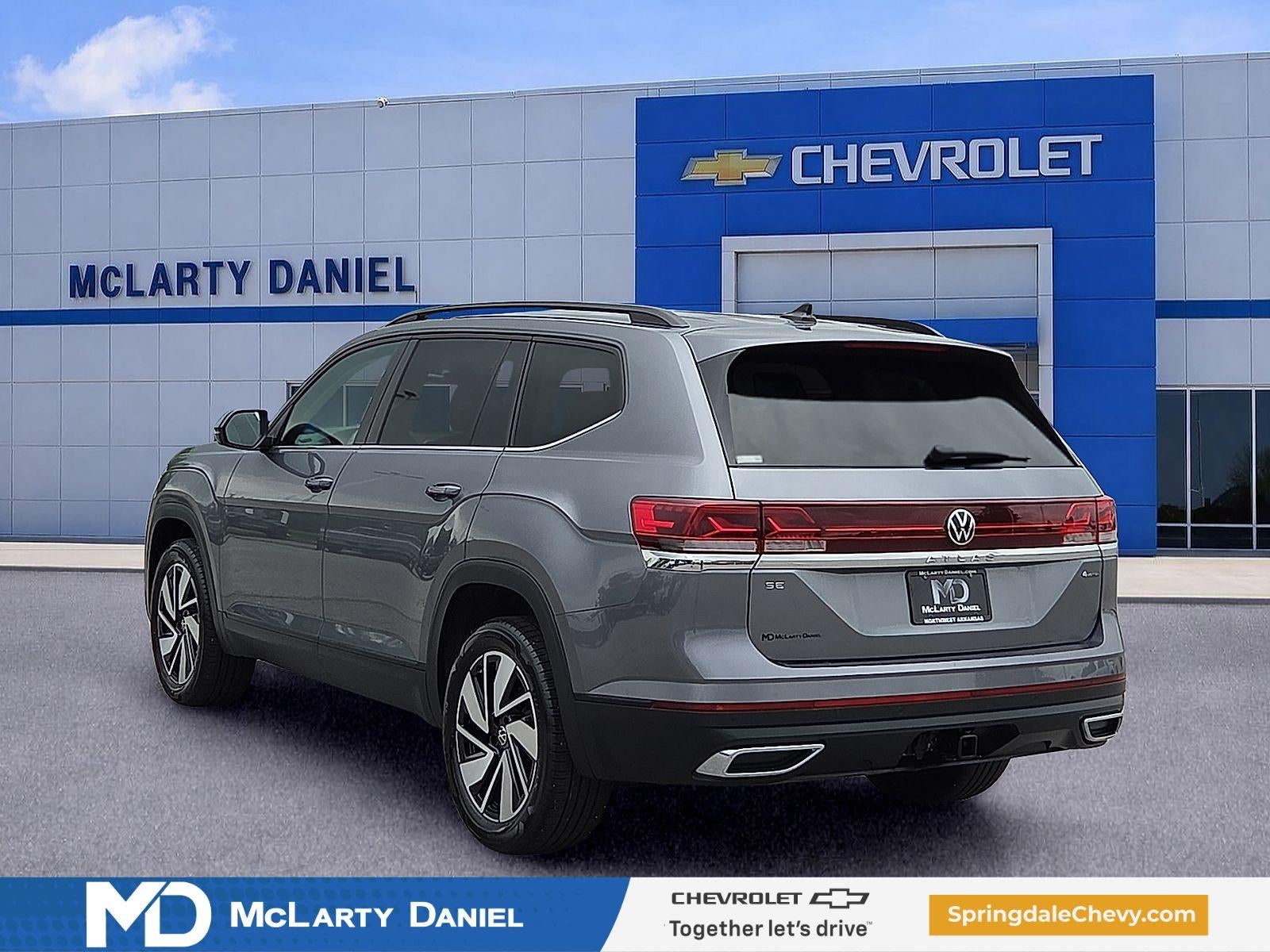 2025 Volkswagen Atlas 2.0T SE w/Technology