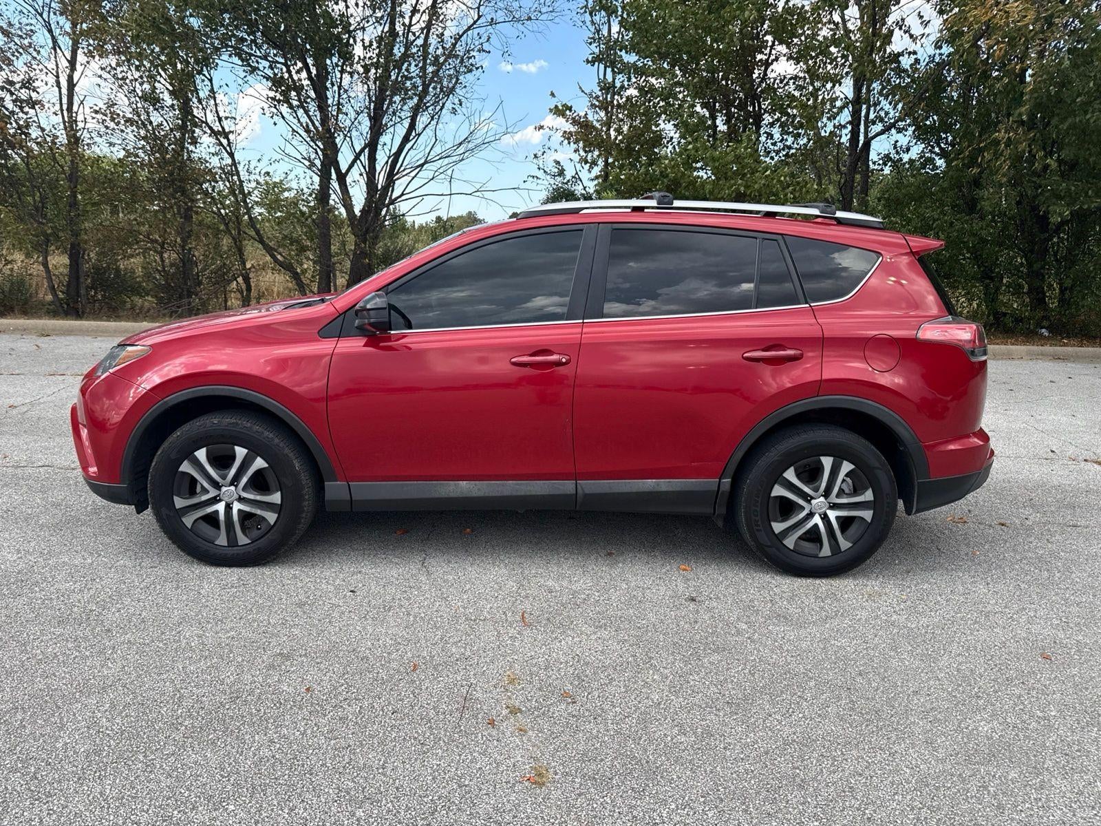2016 Toyota RAV4 LE