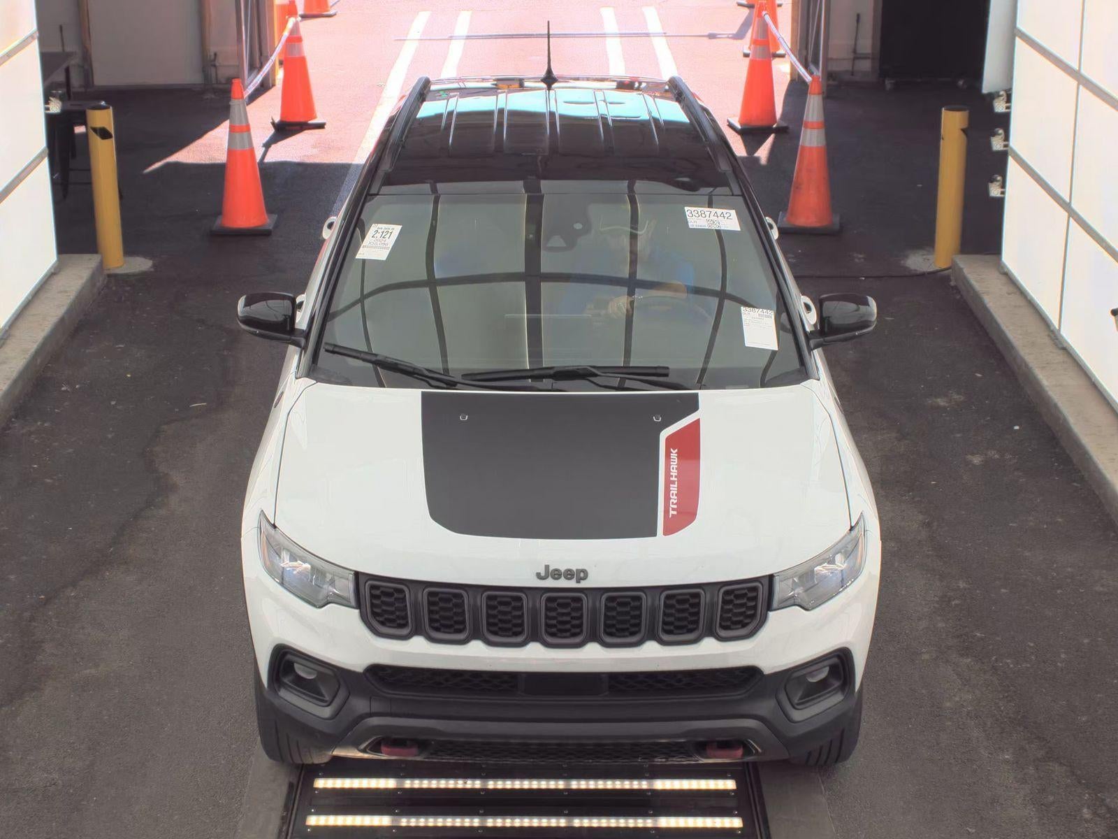 2024 Jeep Compass Trailhawk