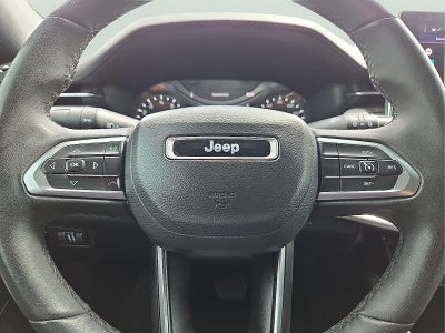 2023 Jeep Compass Latitude Lux FWD