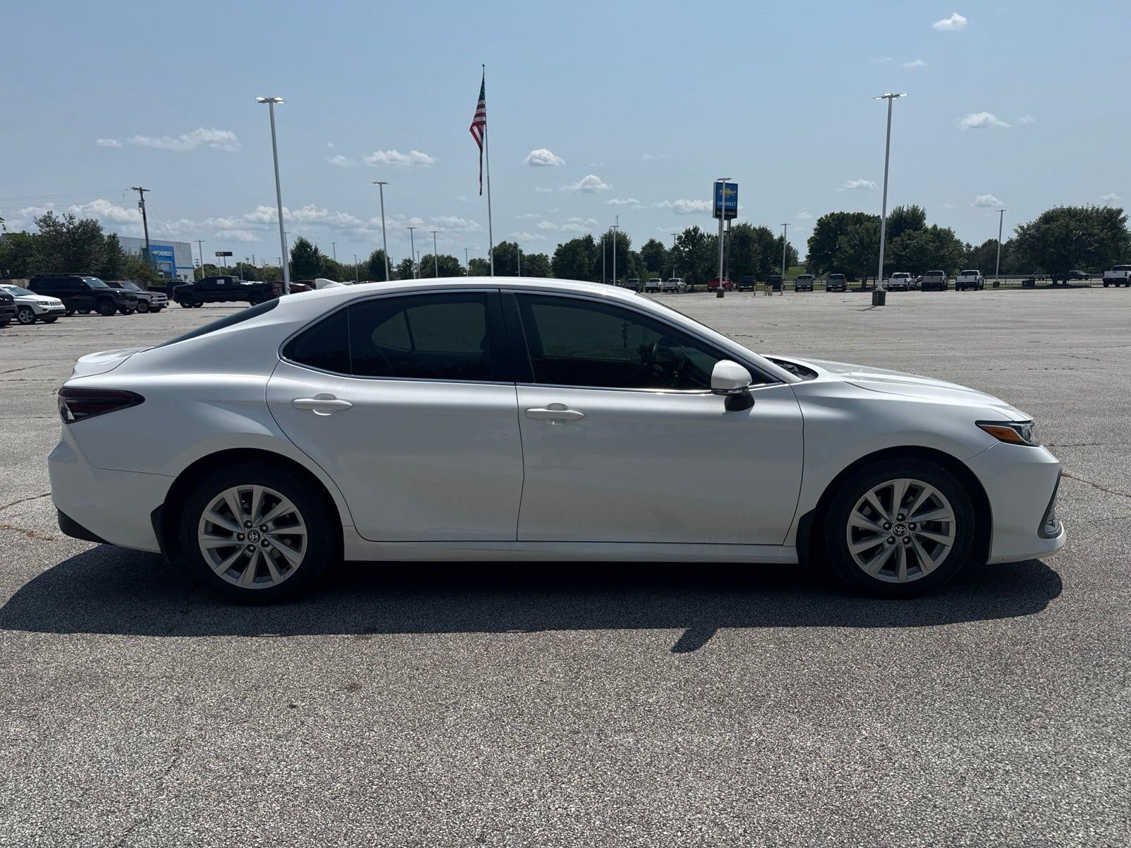 2022 Toyota Camry LE