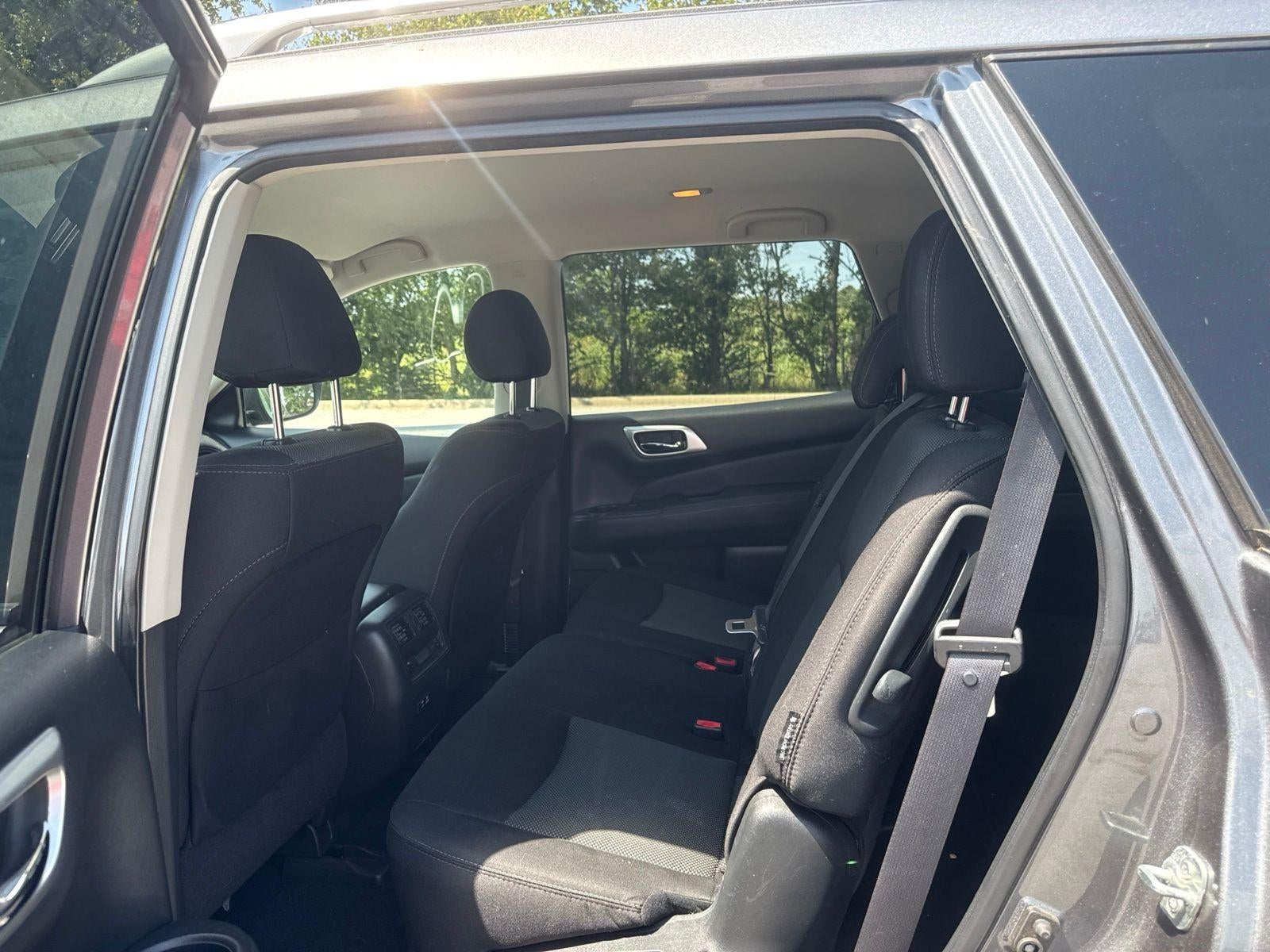 2020 Nissan Pathfinder S 4WD