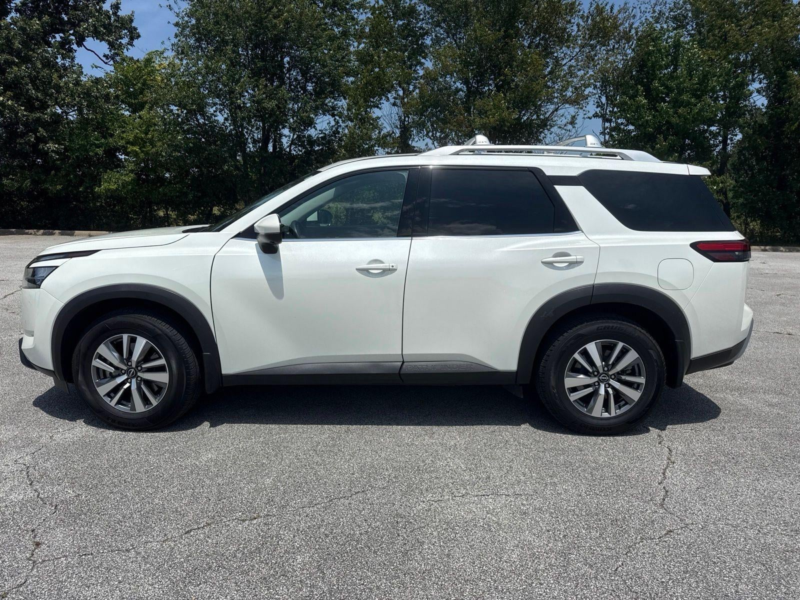 2024 Nissan Pathfinder SL 4WD