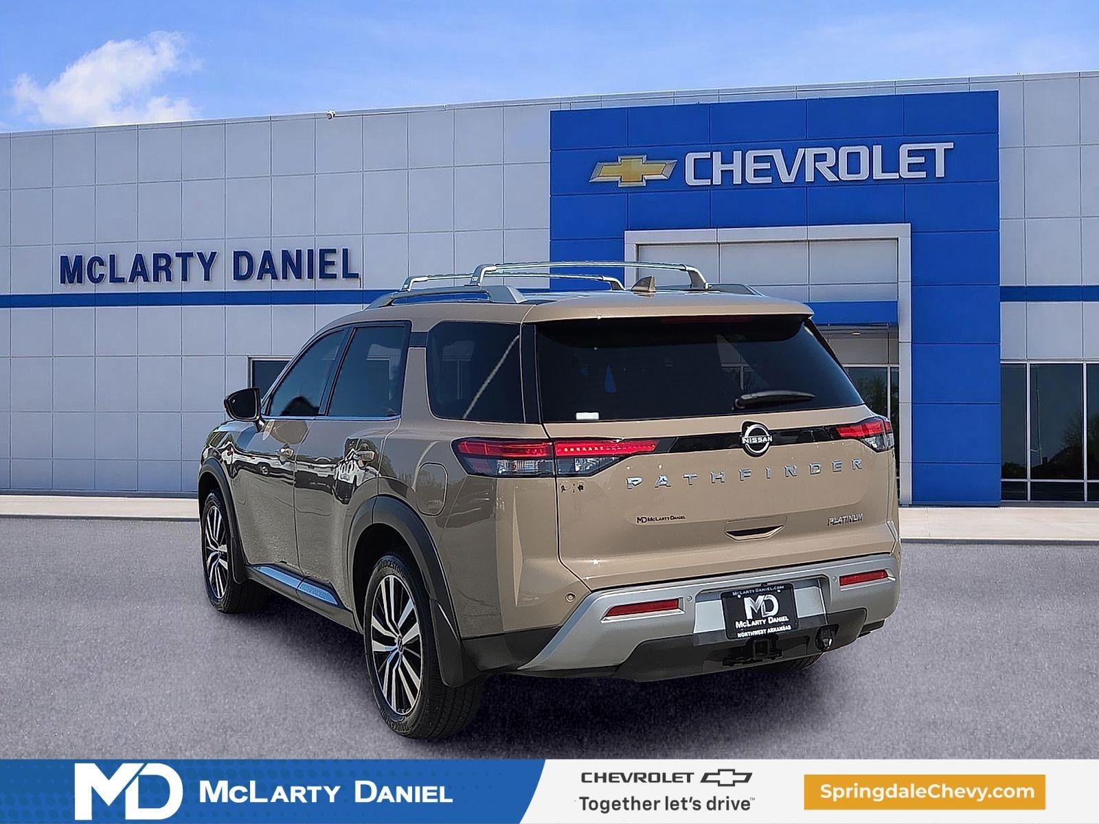2024 Nissan Pathfinder Platinum FWD