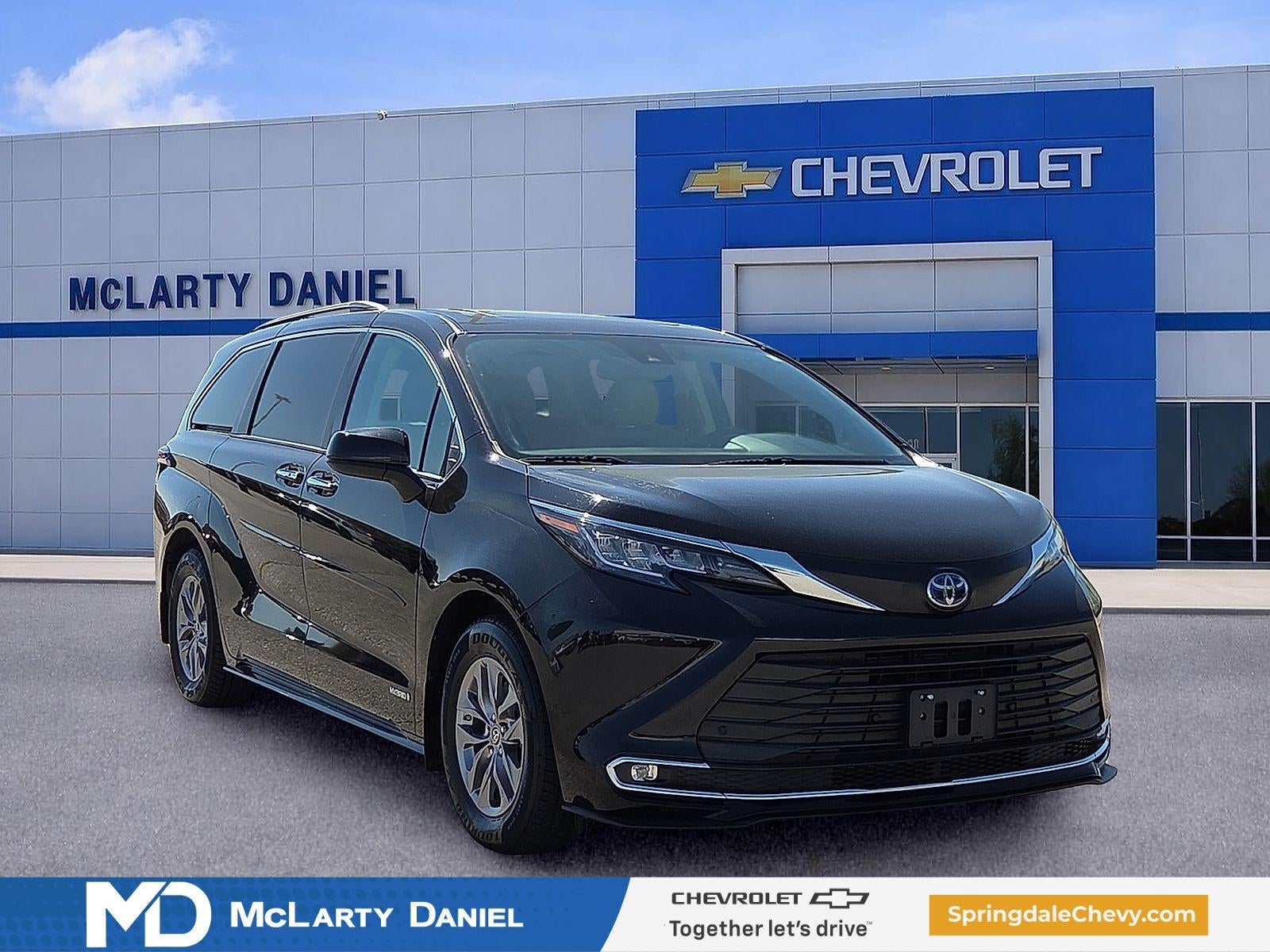 2021 Toyota Sienna XLE