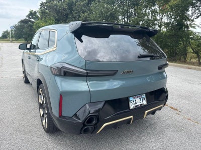 2023 BMW XM Base