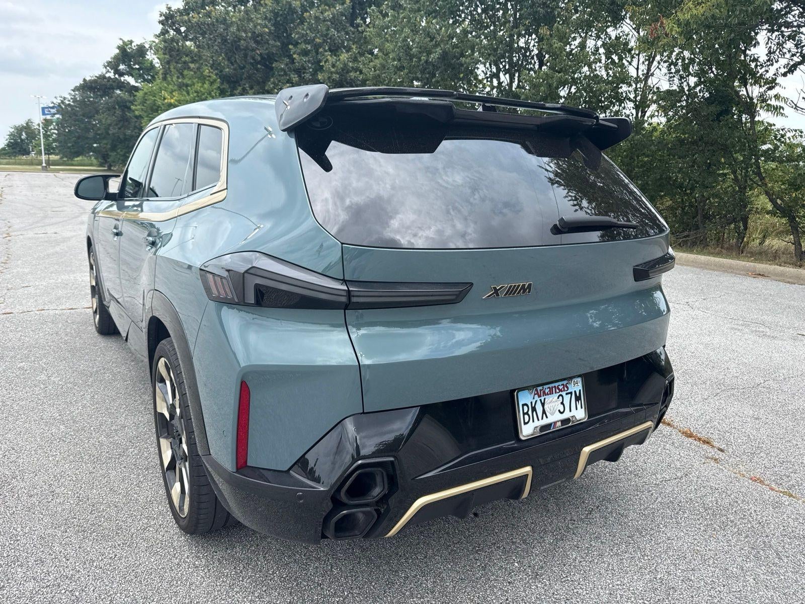 2023 BMW XM Base