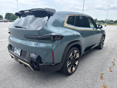 2023 BMW XM Base
