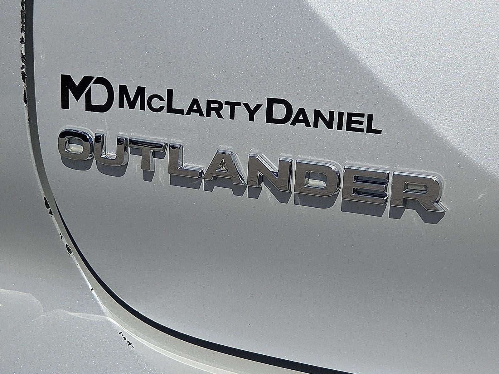 2024 Mitsubishi Outlander ES 2.5 2WD