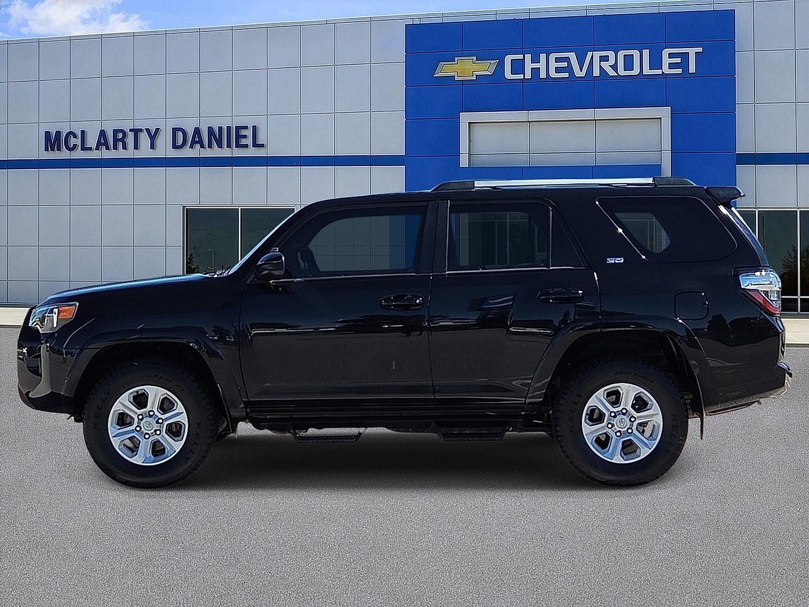 2023 Toyota 4Runner SR5