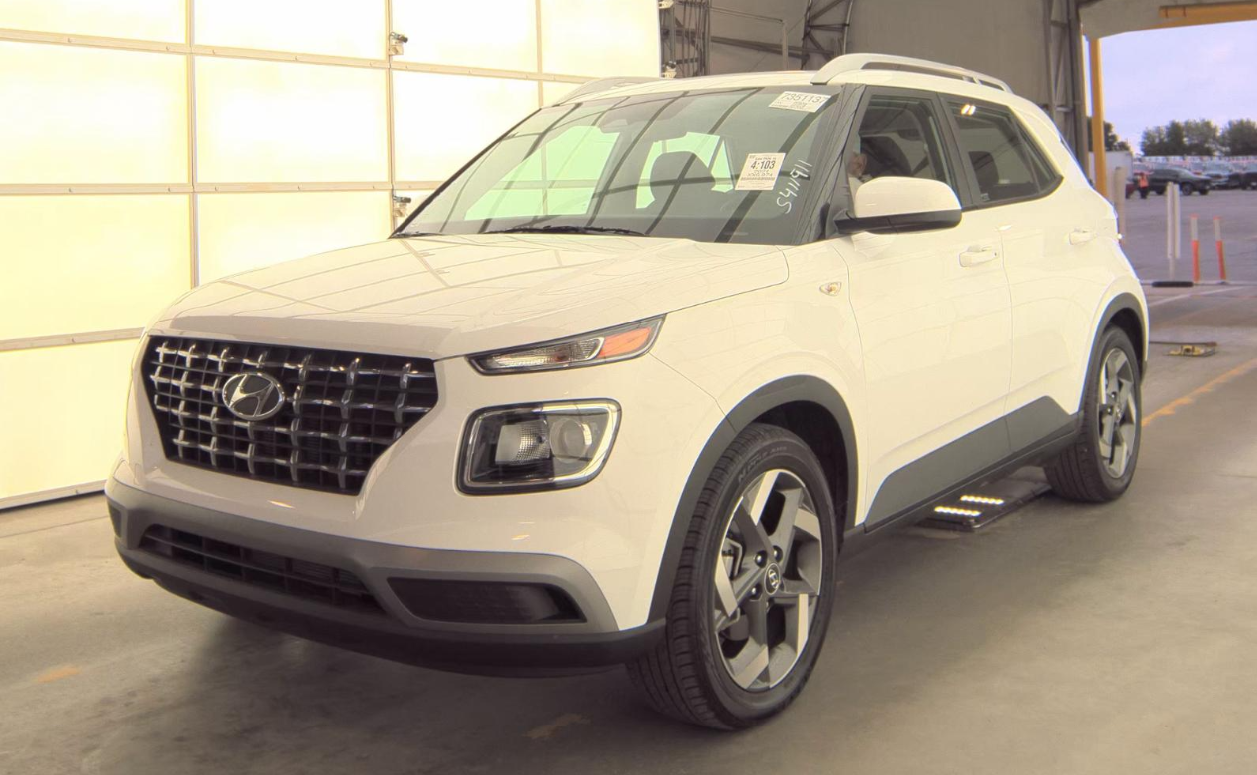 2024 Hyundai Venue SEL