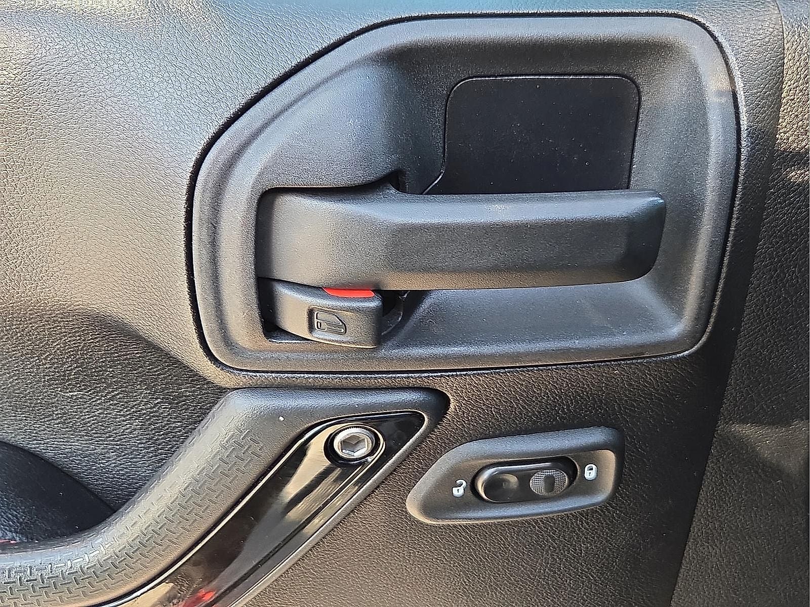 2012 Jeep Wrangler Unlimited Sahara Altitude