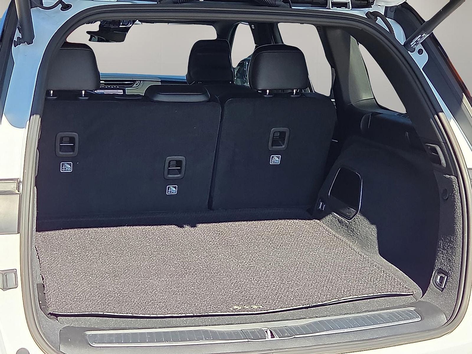 2023 Jeep Grand Cherokee Summit