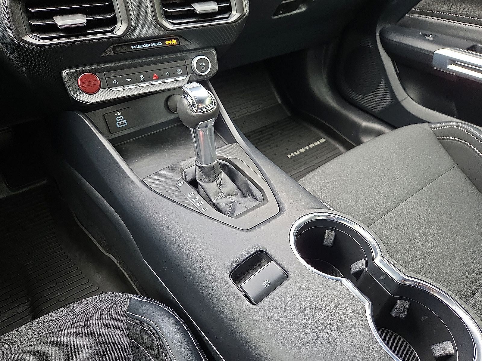 2025 Ford Mustang EcoBoost