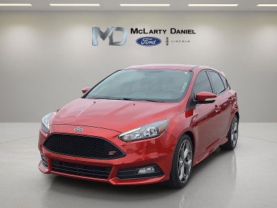 2018 Ford Focus ST