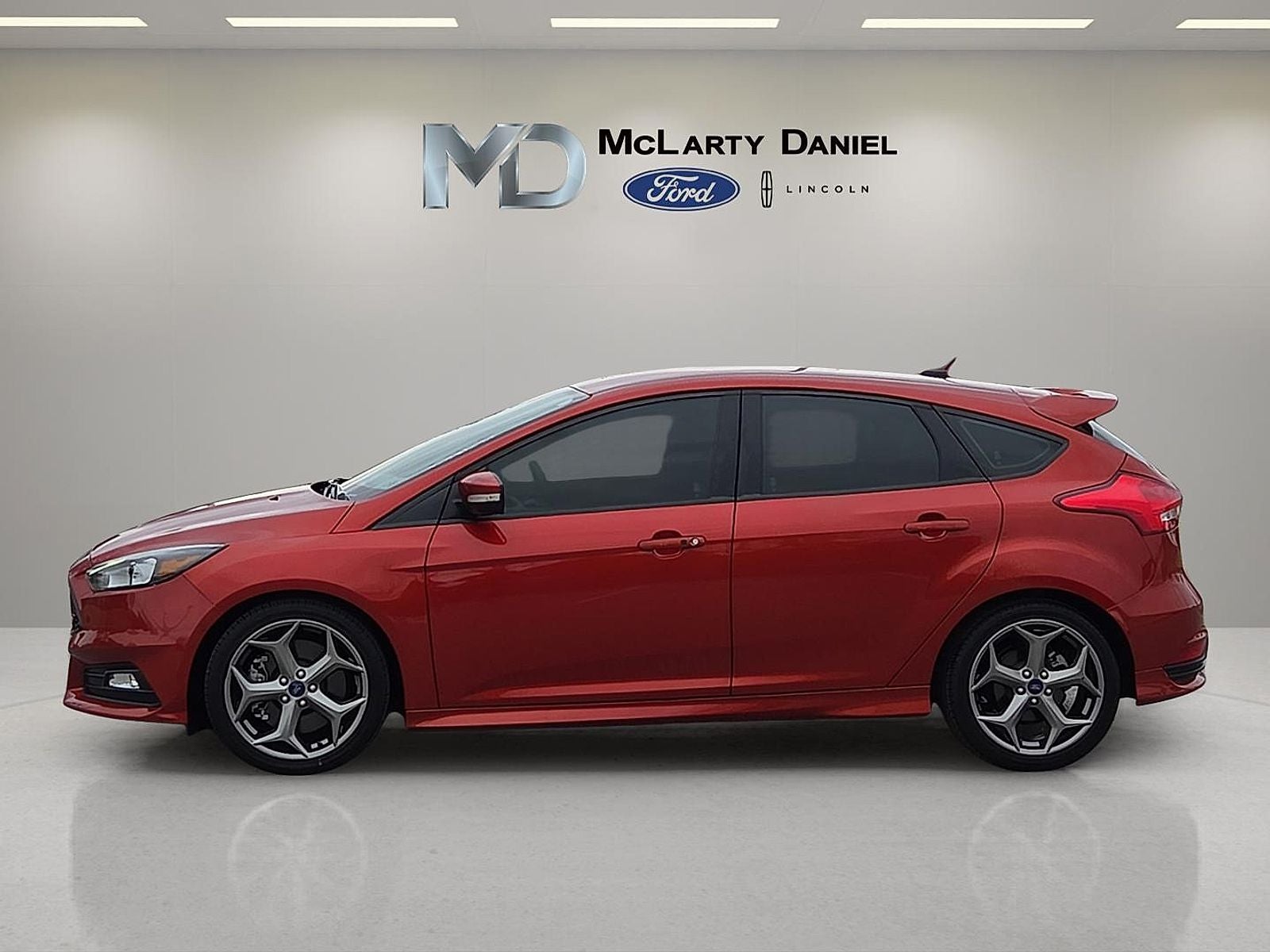 2018 Ford Focus ST