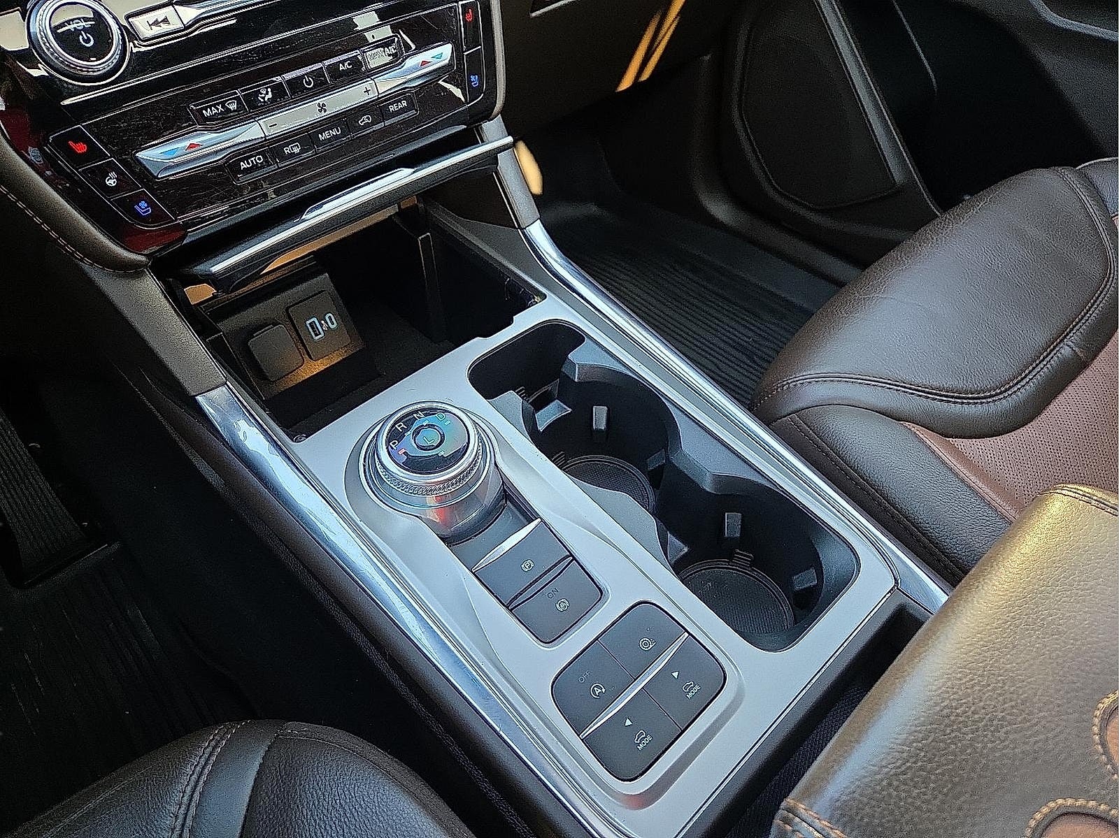 2022 Ford Explorer King Ranch