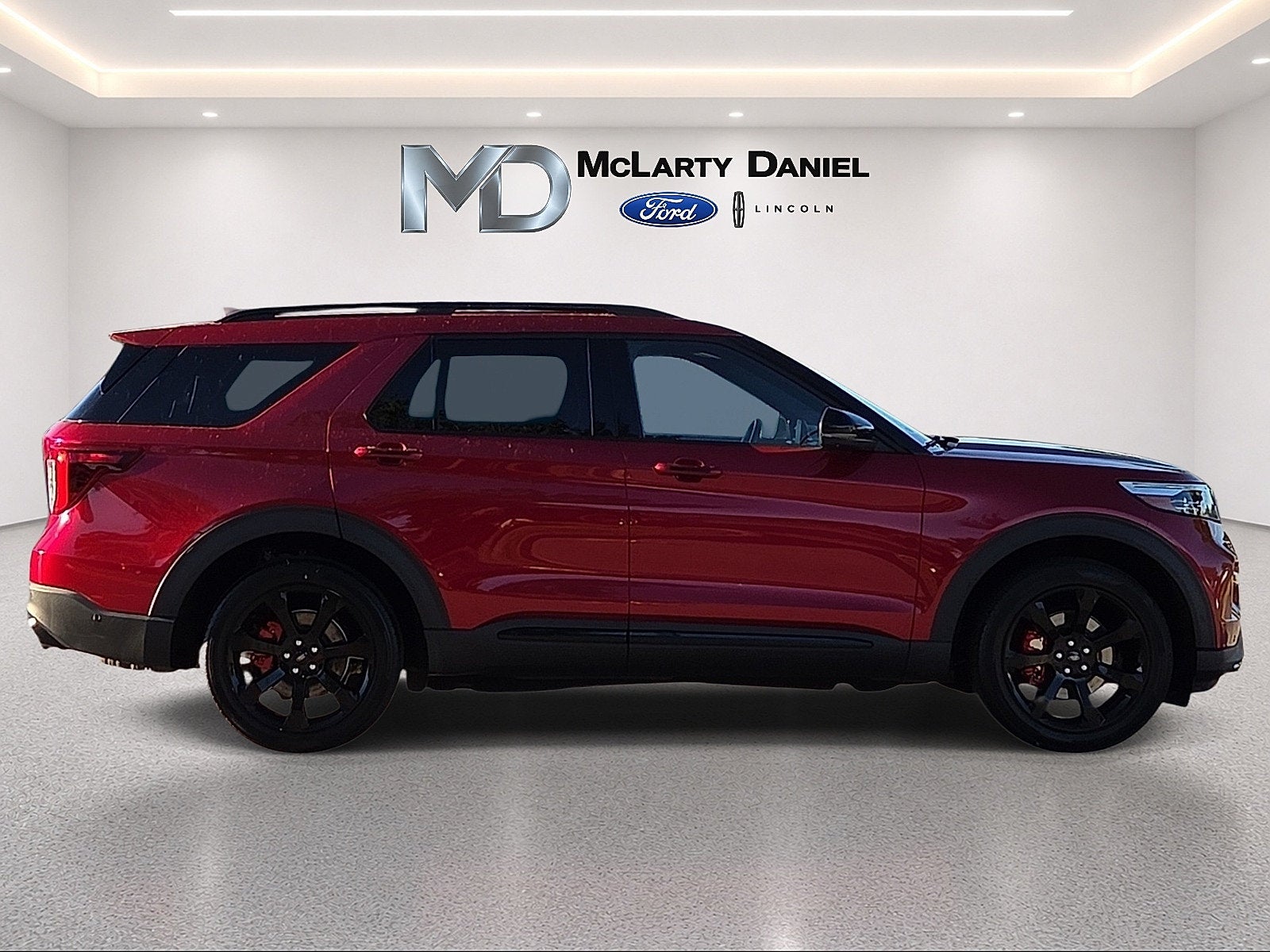2020 Ford Explorer ST