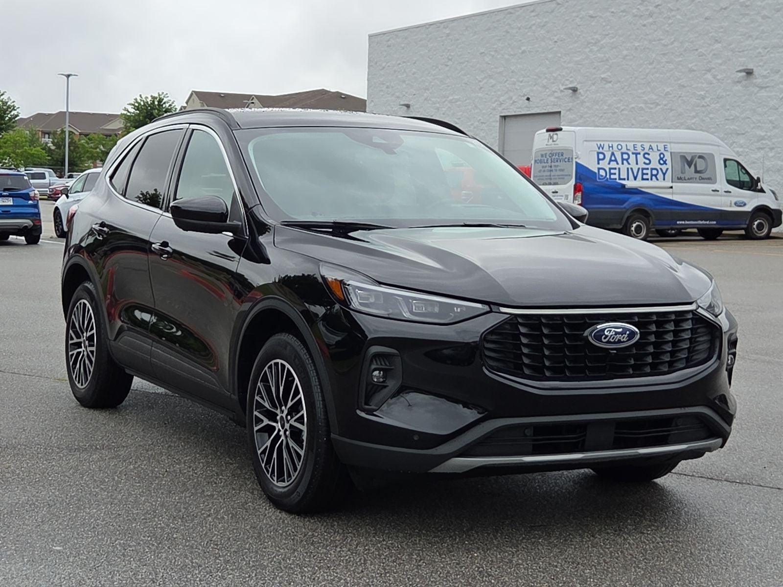 2025 Ford Escape Plug-In Hybrid Base