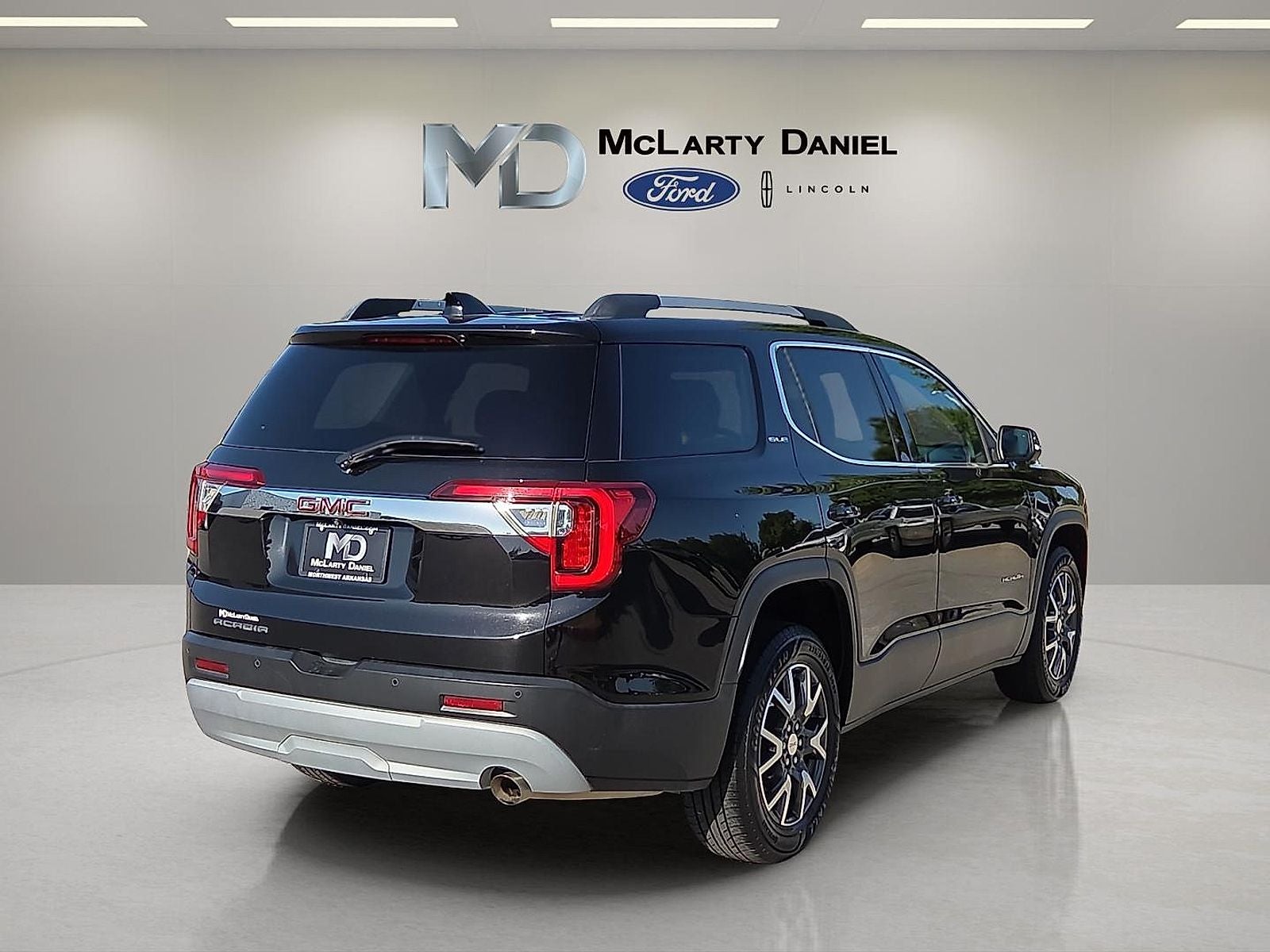 2021 GMC Acadia SLE