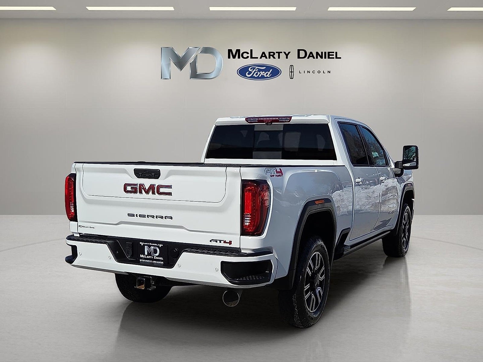 2023 GMC Sierra 2500HD AT4