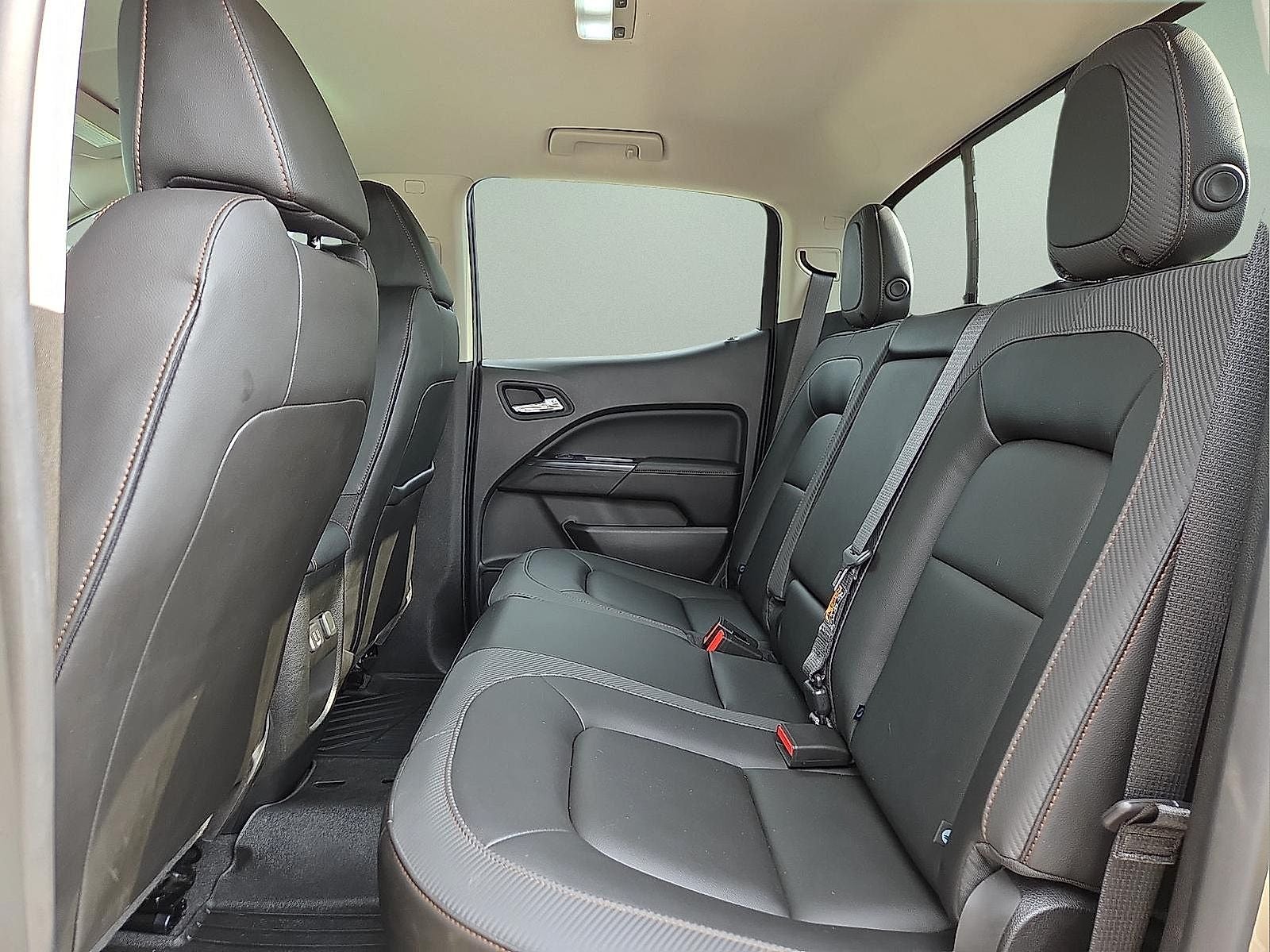 2022 GMC Canyon AT4 w/Leather