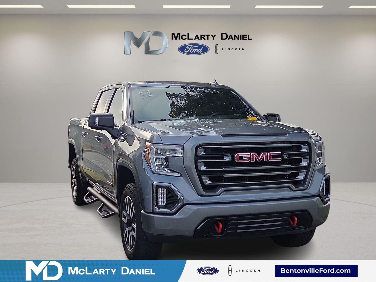 2021 GMC Sierra 1500 AT4