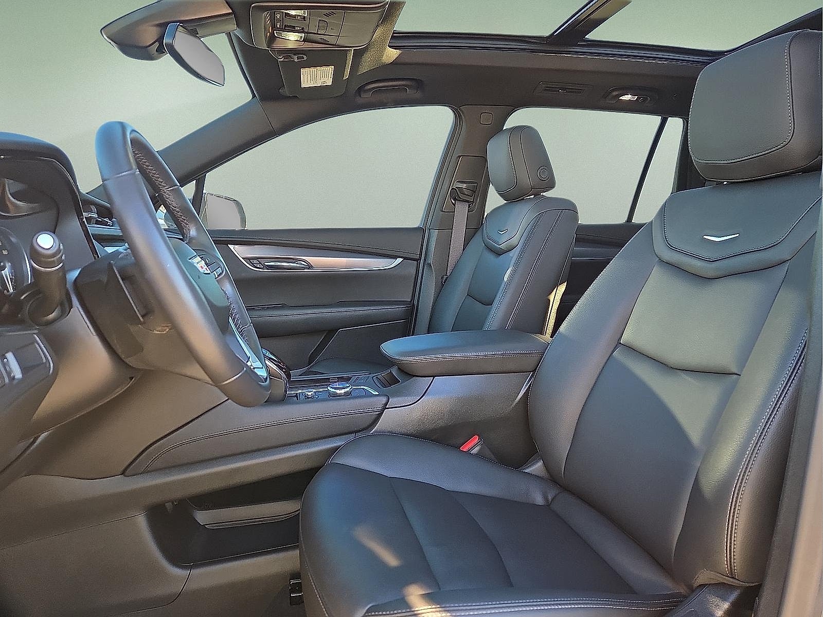 2024 Cadillac XT6 Luxury