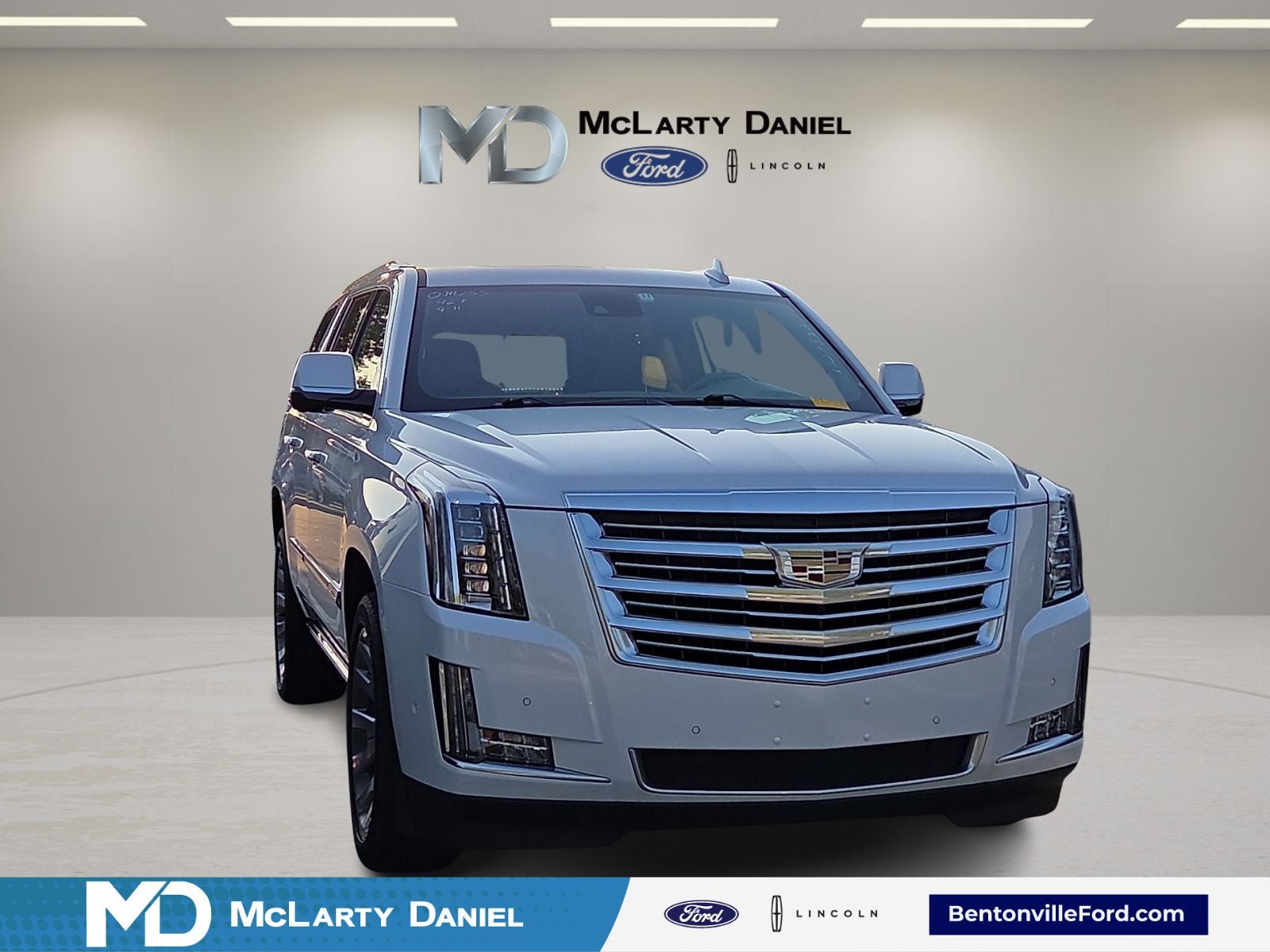 2020 Cadillac Escalade Platinum Edition