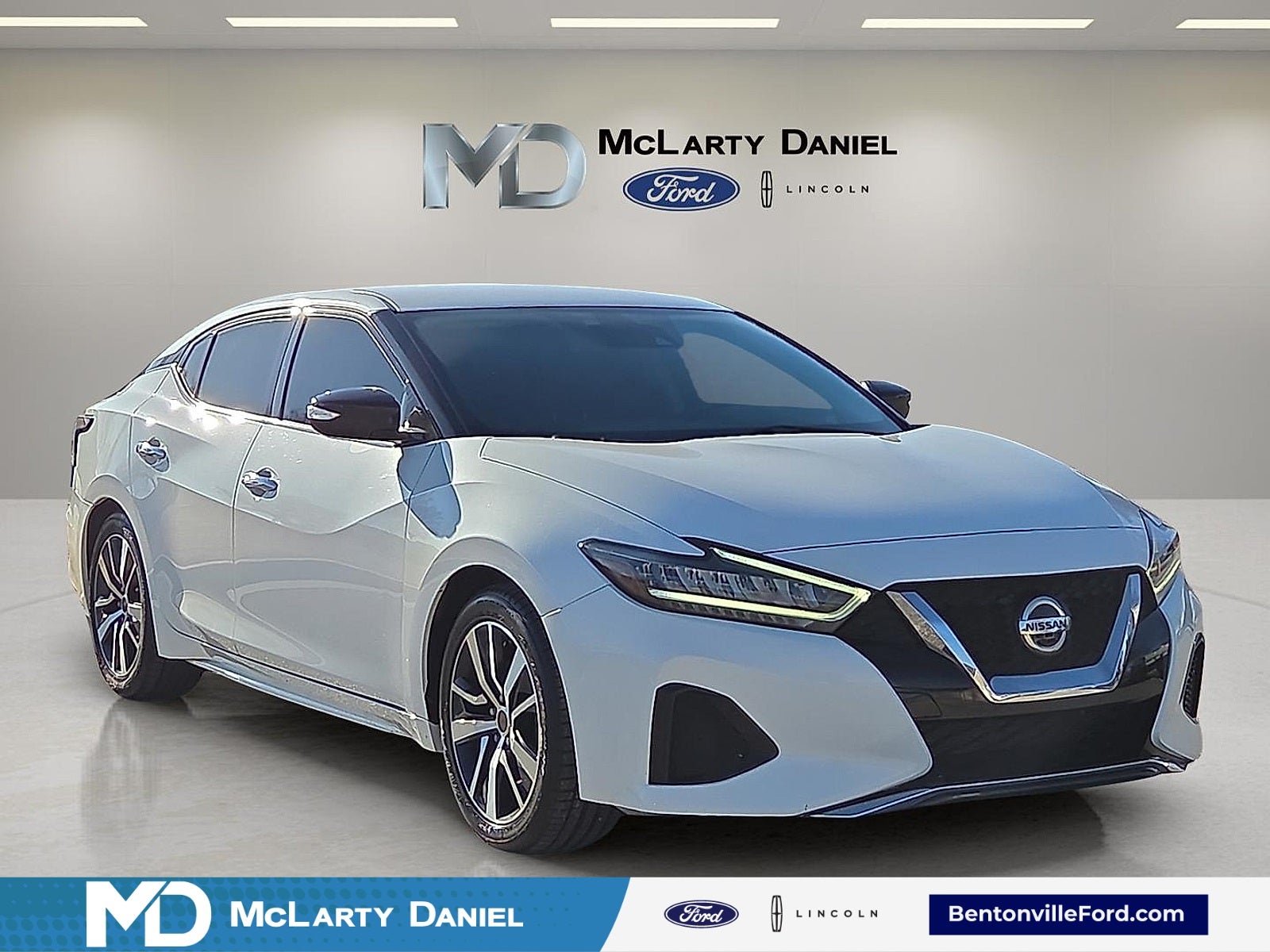 2022 Nissan Maxima SV