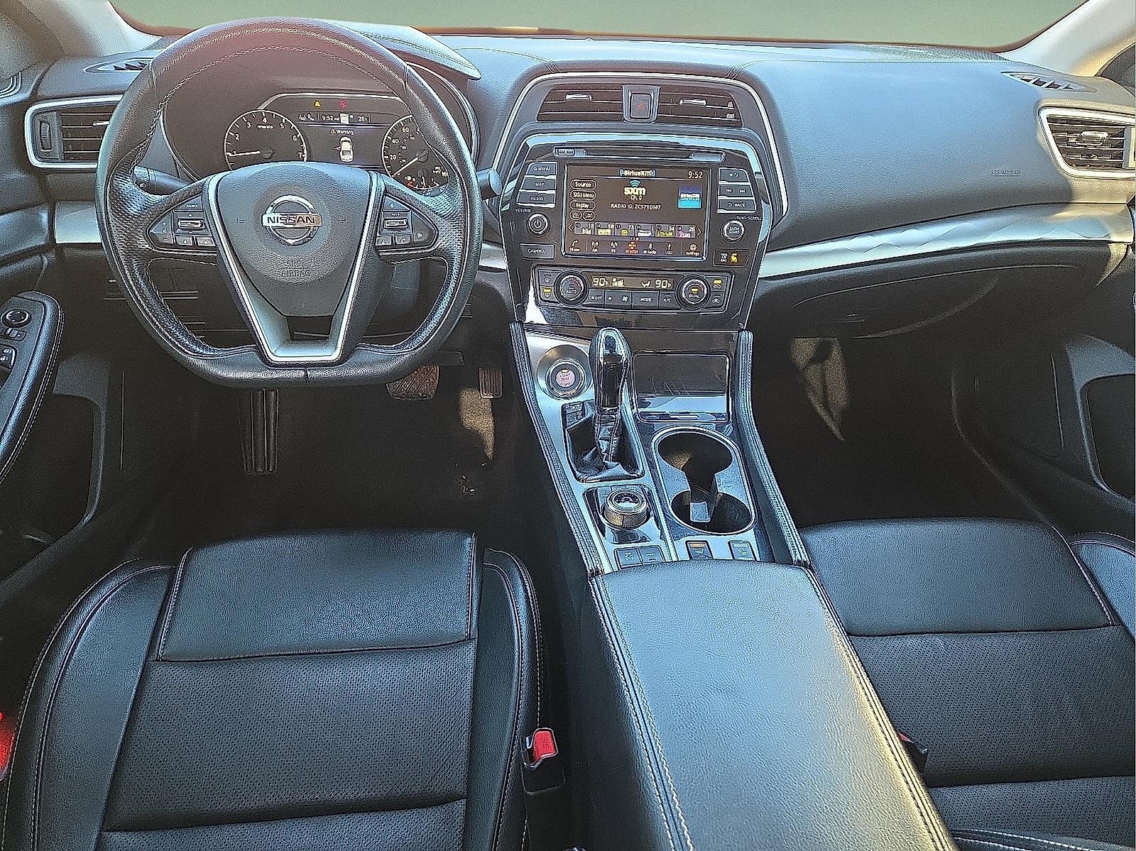 2022 Nissan Maxima SV