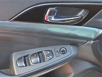 2022 Nissan Maxima SV