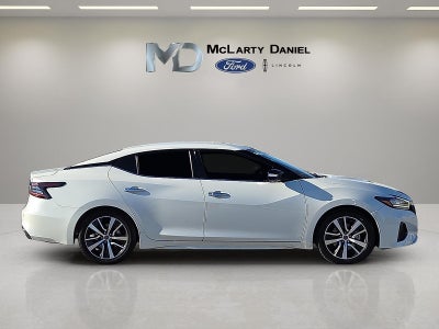 2022 Nissan Maxima SV