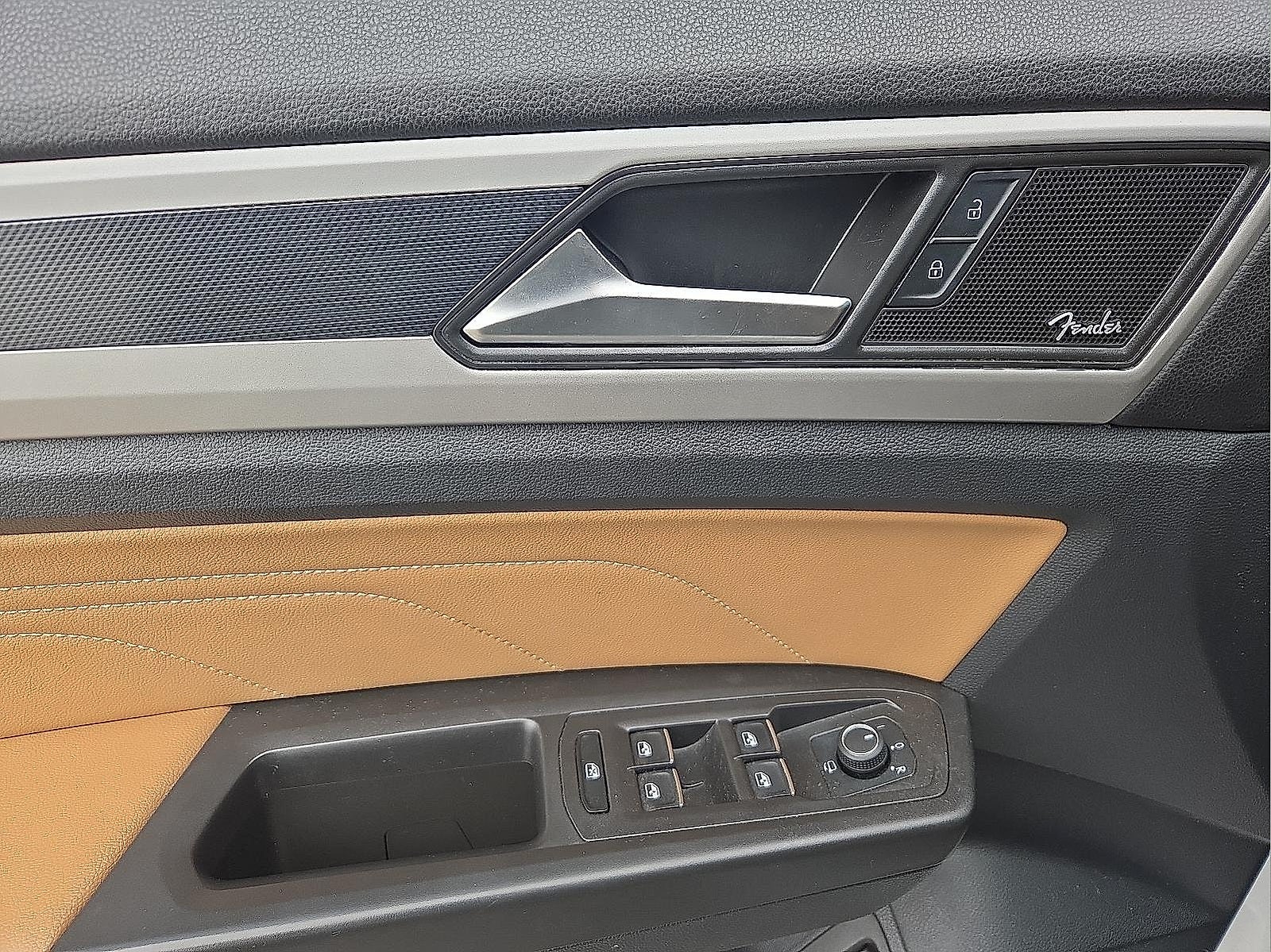 2022 Volkswagen Atlas Cross Sport 3.6L V6 SEL Premium R-Line