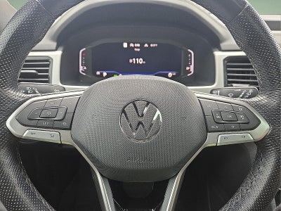 2022 Volkswagen Atlas Cross Sport 3.6L V6 SEL Premium R-Line