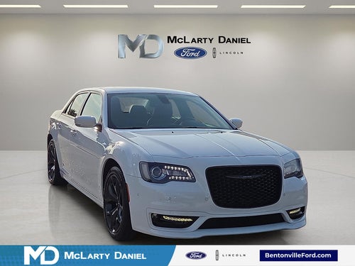 2022 Chrysler 300 Touring