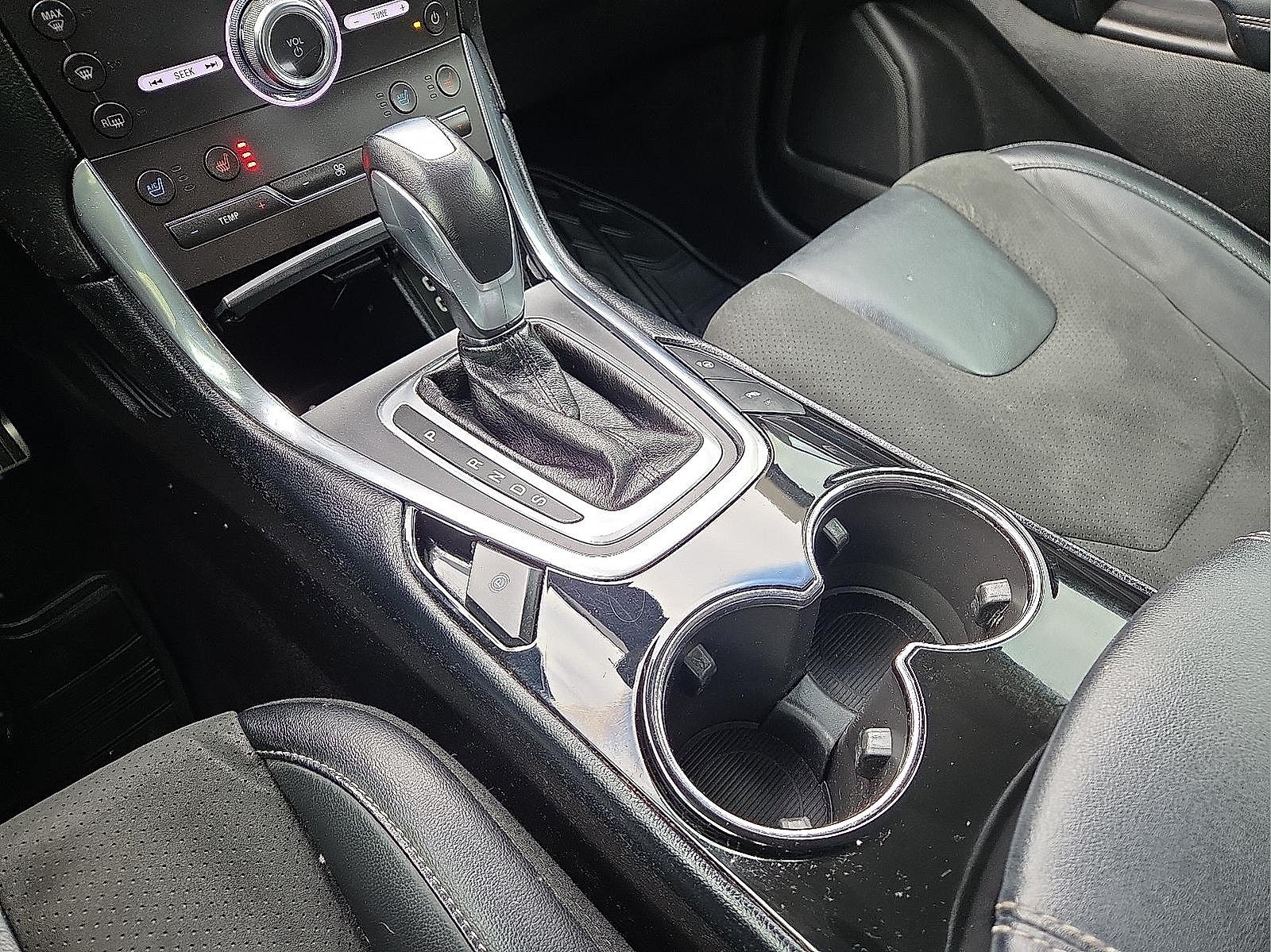 2017 Ford Edge Sport