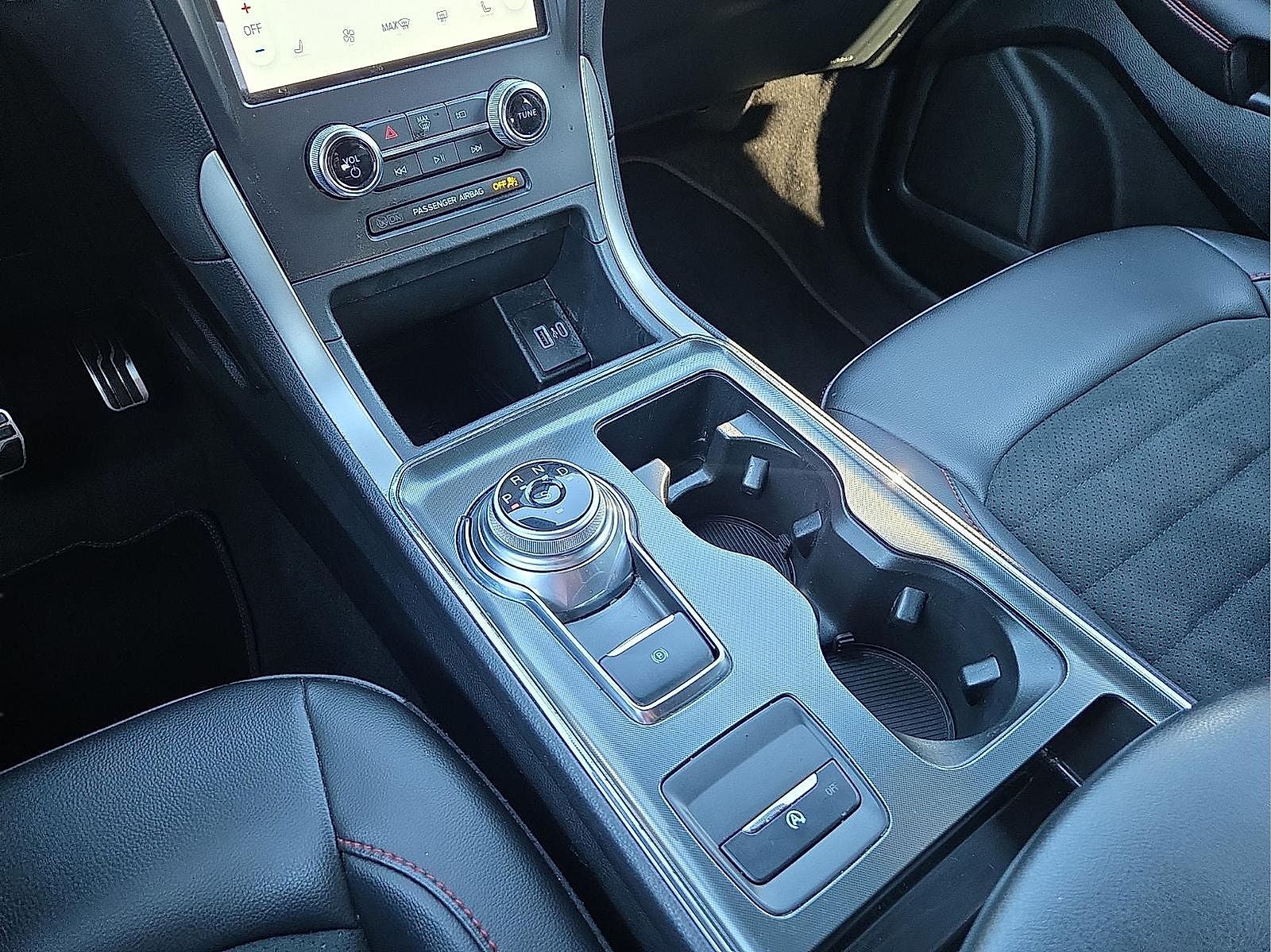 2024 Ford Edge ST Line