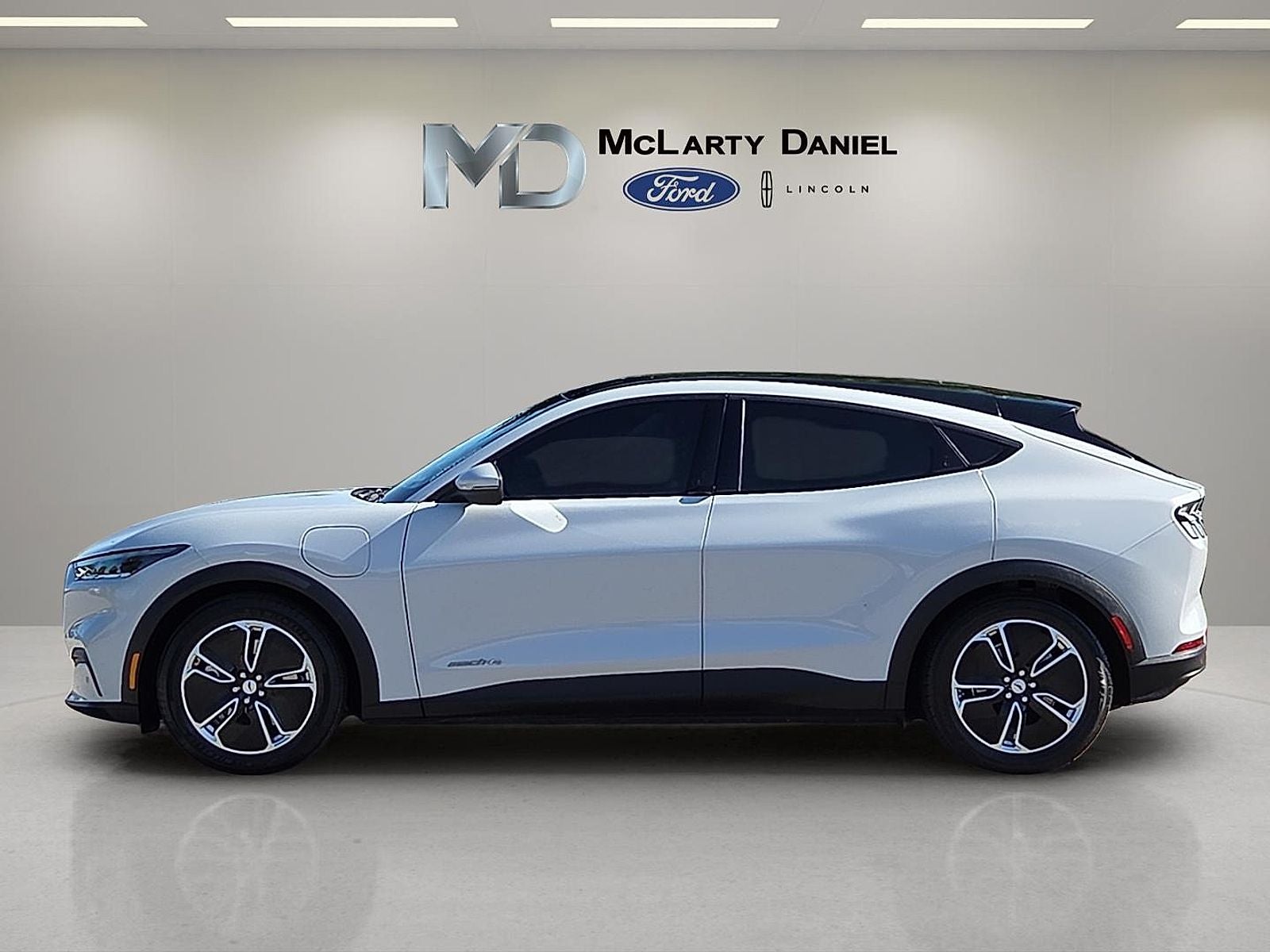 2021 Ford Mustang Mach-E Select