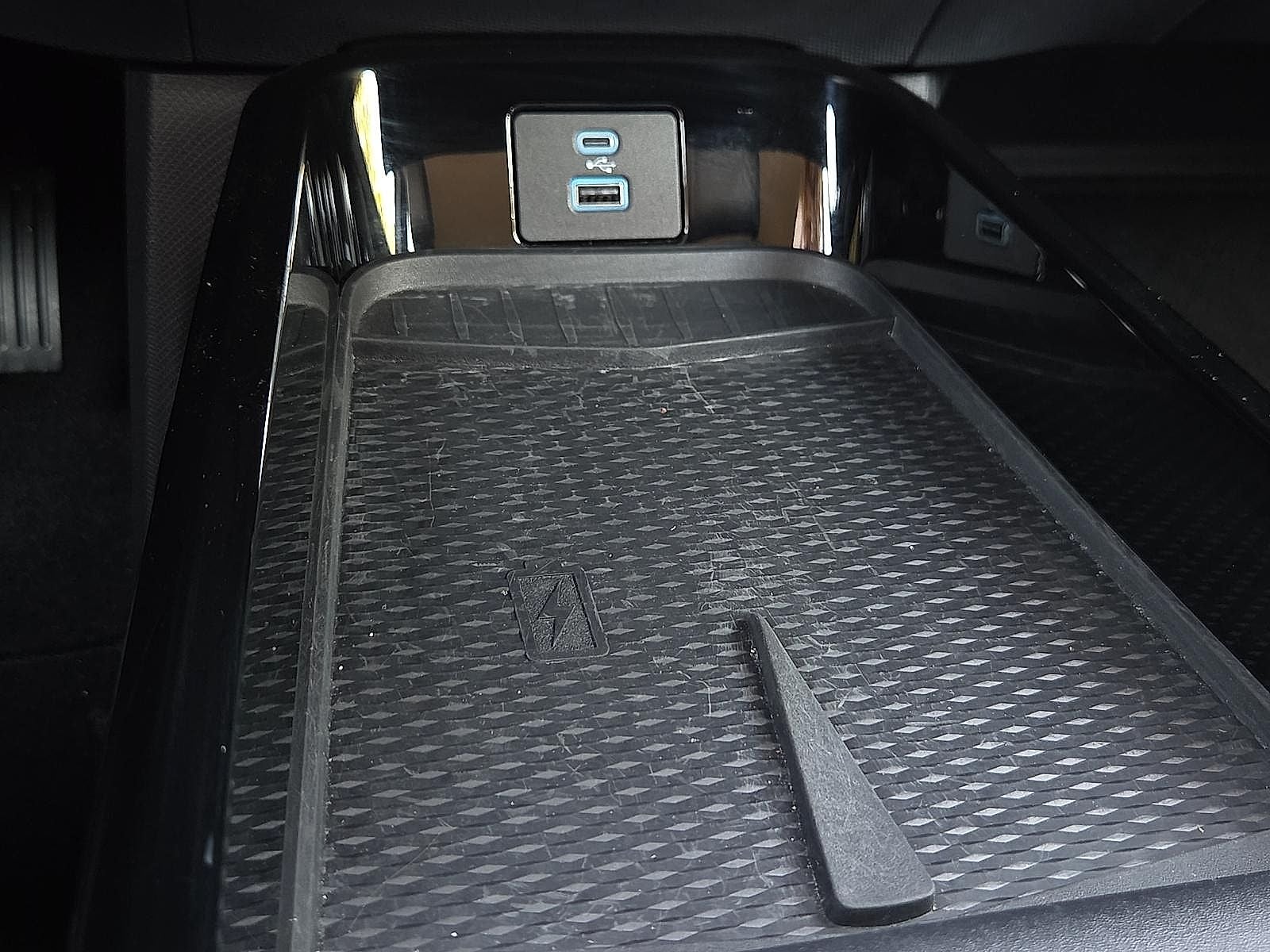 2024 Ford Mustang Mach-E Select