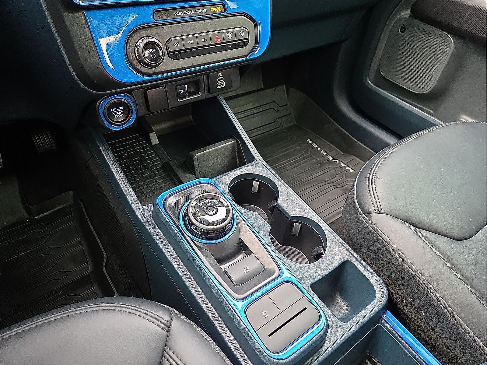 2025 Ford Maverick Lariat