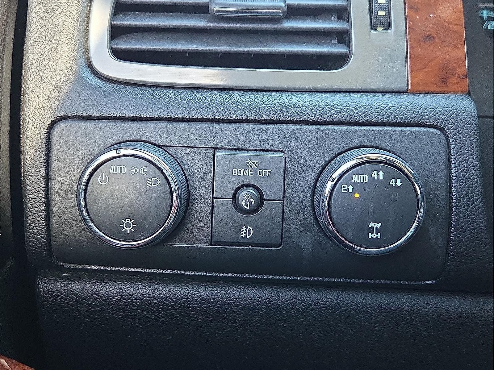 2012 Chevrolet Avalanche 1500 LTZ