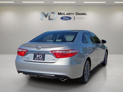 2017 Toyota Camry SE