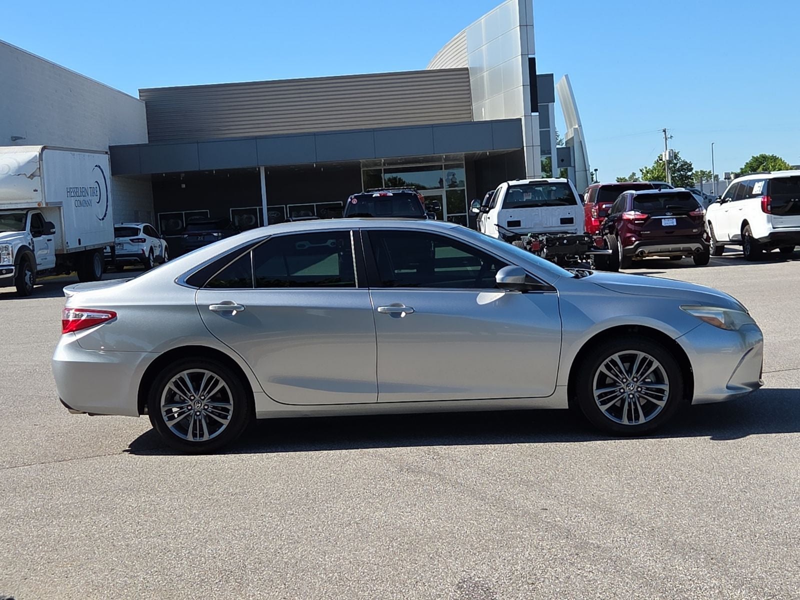 2017 Toyota Camry SE