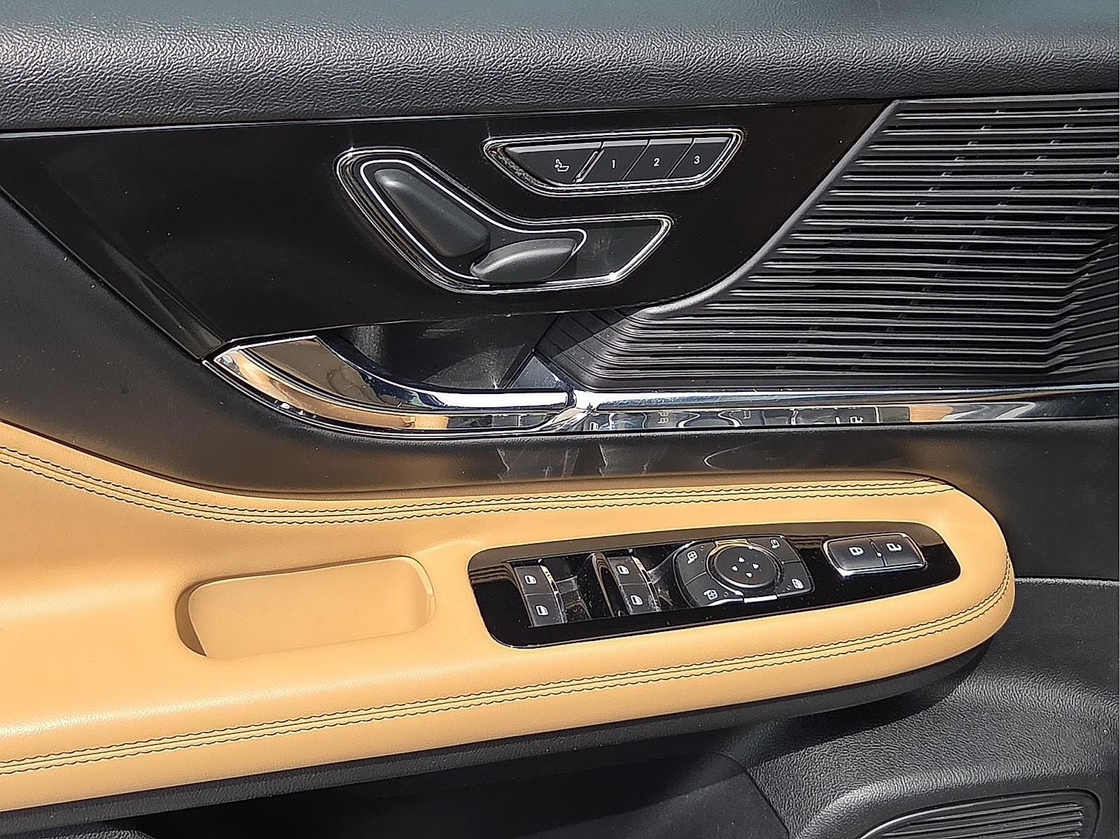 2022 Lincoln Corsair Plug-In Hybrid Grand Touring